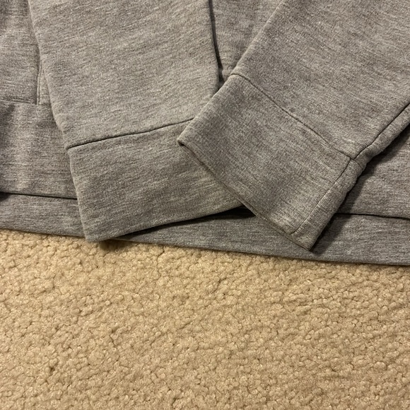 Adidas hoodie - Picture 3 of 8